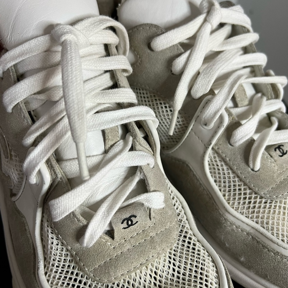 - Authentic Chanel Trainer’s - Picture 5 of 10
